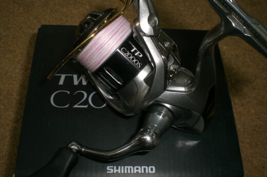 シマノ 15ツインパワー C2000HGS