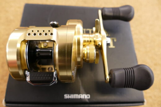 シマノ 15カルカッタコンクエスト300 | 中古釣具買取・販売の