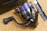 シマノ 24ツインパワー 2500SHG