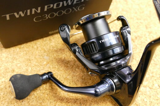 【新品未使用】25ツインパワーXD C3000XG シマノ(SHIMANO) 25 ツインパワー XD C3000HG 047885
