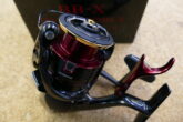 （未使用品）22シマノBB-XハイパーフォースC3000DXXG-S　右ハンドル