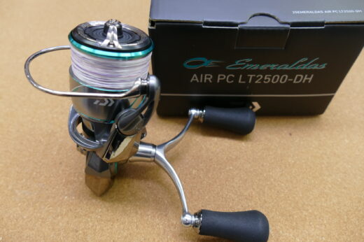 ダイワ　25エメラルダス   AIR   PC   LT2500-DH